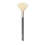 JANE IREDALE plonos vėduoklės formos šepetėlis Fan Brush, 1 vnt.